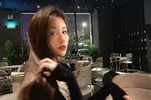 同样是售假董宇辉的全额退款比李维刚的假一赔十差了十八条街