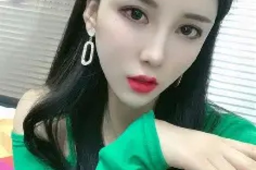 女网红指证当红男星恋爱出轨+隐婚生子后续个人信息被粉丝开盒太猖狂！
