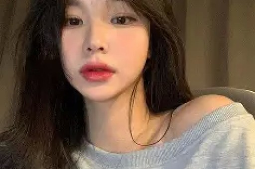 谢娜成都演唱会想看人数超35万艺人跨界为何引争议